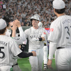 ソフトバンク首位wwwwwwwwwwwwwww