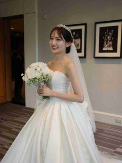 元準ミス青山のインフルエンサー Jリーガーとの結婚式報告「間違いなく今までで1番幸せな日」と投稿 SNS「すっっごく綺麗」「美しい」