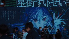 【意気軒昂】渋谷の街が星街すいせいに染まる!圧巻のジャック映像「渋谷好きなコメットさん」