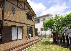 【超悲報】日本、貧しすぎて庭が持てない