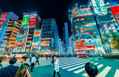 【悲報】新宿のナンパ師おじ、大炎上してしまうｗｗｗｗ