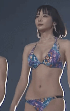 【動画】岡田紗佳さんの役満ボディ、小さいビキニでお乳ぷるぷるｗ