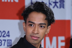 【悲報】草間リチャード敬太さん、活動再開してしまう
