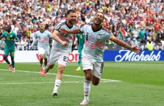 ベルギー代表、0-2から3-2大逆転勝利！3分間で2点差追い付き延長戦の末にセネガル撃破　北中米W杯（関連まとめ）