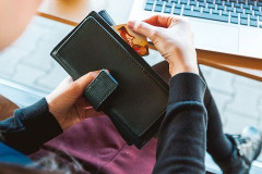 毎日彼女から3000円貰って生活してるｗｗｗｗｗ