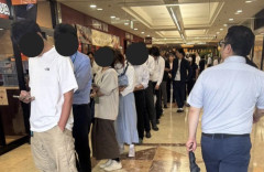 【悲報】吉野家さん、謎の大行列がヤバすぎる・・・