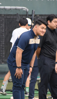 佐々木麟太郎が筑後のファーム施設を視察