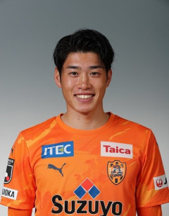 【悲報】鈴木唯人さん、初W杯わずか11分で本音が漏れてしまう