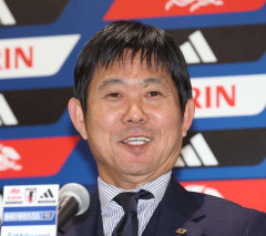 森保監督　韓国メディアからの問いに苦笑い　アドバイスを求められる　洪明甫監督を擁護「過去最悪ということはない」「褒める報道をして」