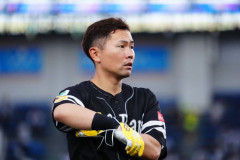 ソフトバンク・中村晃、引退