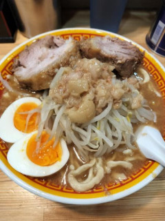 このラーメンの値段あててみて