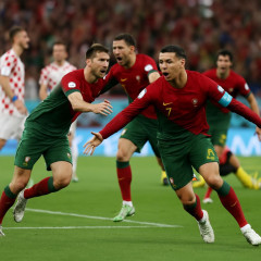 ポルトガル、３大会連続の１６強！ＣロナのＰＫで同点→後半ＡＴにラモスが逆転弾 クロアチアとの激戦制す   #Ｗ杯