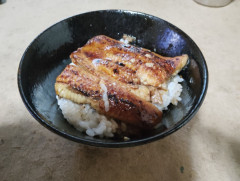 【画像】このどんぶり飯にいくら出せる？