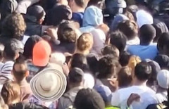 おフランス、エアコン販売を巡って数百人が殺到し奪い合いwwwwwwwwwwwwwwwwすまん本当に先進国か？