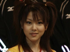 田中れいな(34)さん、生足がクソエ■くなってしまうwwwww