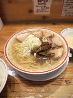 すまん、このラーメン何？