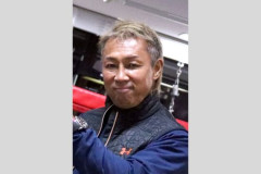 【悲報】薬師寺保栄さん（57）、愛人（28）を養子にするため妻の名前を養母の欄に無断で書いて提出し起訴される