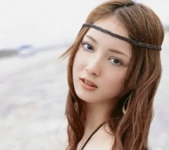 【画像】佐々木希の最新サンタコス、怒張してしまうレベル