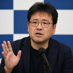 町山智浩「⋯文春の敵がスマホ農場雇ったか」 佐藤二朗に関する報道に言及   |  〈クランクイン前〉