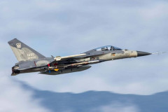 台湾国産戦闘機「経国号」、空中発射型対艦ミサイル「雄風3」の実弾射撃を初実施！