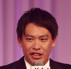 箕輪厚介さん、サッカー日本代表に痛烈な指摘「なにかを成し遂げたみたいな雰囲気だな」