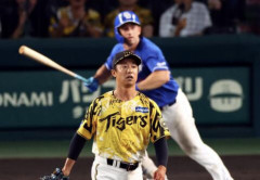 中日さん、対巨人7勝6敗、対阪神3勝10敗、対ヤク5勝5敗