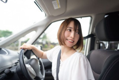 運転下手「バックでハンドル右に切って右に行くか左に行くかは確率1/2」