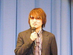 【画像】BLEACH原作者の久保帯人さん、久々現世に登場wwwwwwwwww