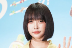 【画像】あのちゃんのカバンの中身wwwwwwwwwwwwwwww