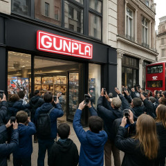 ロンドンにファン続々、ドイツに次ぐ公式店オープン   #ガンプラ |  ガンダムは外国人に不人気だと聞いてたが最近変化した？  |  海外でガンダムなんて売れてるの？？