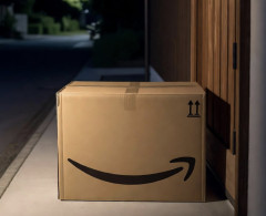 ワイ、深夜1時にお向かいさんに誤配されたAmazon商品の回収任務を行う→