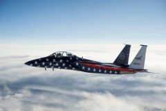 米建国250年の独立記念日、トランプ大統領「人類史上、最も成功した国」…首都上空で航空ショー！