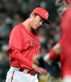 カープ新井監督、野間の失策にブチギレ　「語るに値しないプレー」「使っている私がすべて悪い」