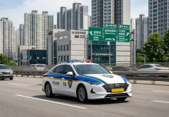 「女性が道路に倒れている」通報を受けた韓国パトカー…その女性をひいて死亡させる！