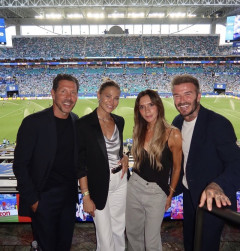 ◆W杯◆28年目の和解？デイビッド・ベッカム夫妻ディエゴ・シメオネ夫妻といっしょにW杯観戦