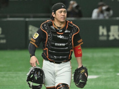 【悲報】甲斐拓也(5年15億)さん、二軍落ち