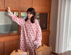 【画像】浜辺美波さん、細すぎてワンピースが入院服に見えてしまうｗｗｗｗｗｗｗ