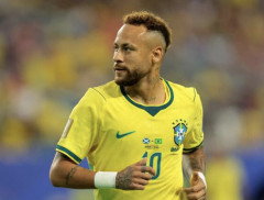 【悲報】ブラジル代表監督さん　ネイマール思い出記念投入みたいな舐めプして負ける・・・