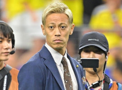 【悲報】本田圭佑さん、ライセンス持ってないからを金で解決させろとか言い始めるｗｗｗ