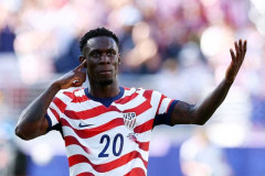 【W杯】トランプ大統領「FIFAくん、アメリカ生誕250年だし選手のレッドカード取り消してくれない？ｗ」 →結果ｗｗｗｗｗｗｗｗｗｗｗｗ