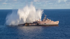 ヴァリアント・シールド演習中に、日本の魚雷が米海軍揚陸艦を海底に沈める！