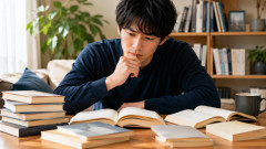 小説苦手なワイにガチで面白い小説教えて