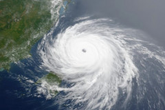 【悲報】台風のせいで体調不良で死にそうなやつら集合ｗｗｗｗｗ