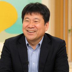 佐藤二朗、NHKの冠番組通常放送にファン安堵の一方ささやかれる「フジテレビ対応が異常なだけ」の指摘
