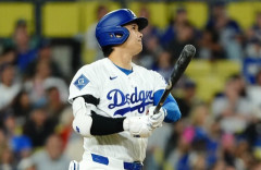 大谷翔平、6試合ぶり19号　32歳初アーチは先頭打者弾…MLB通算300本塁打にあと「1」