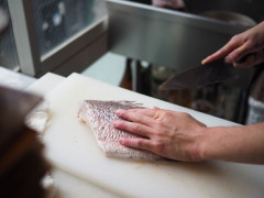 魚って捌くのむずいんか？
