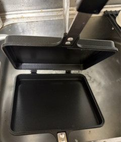 ホットサンドメーカー買ったからホットサンド作った！ｗｗｗｗｗｗｗｗｗｗｗｗｗｗｗｗｗｗｗｗｗｗｗｗ