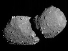 韓国人「はやぶさ2号が地球から1億km離れた小惑星に超接近撮影に成功！」 →「日本が捉えた小惑星の鮮明な写真に衝撃」