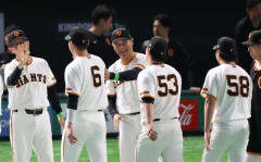 巨人・戸郷の負傷箇所は左太もも裏　橋上監督代行　「大事じゃなければいいんですけど」と表情を曇らせる。