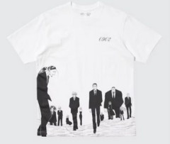 【画像】ユニクロでめちゃくちゃカッコイイTシャツ売ってて見た瞬間シビれた。もちろん即購入